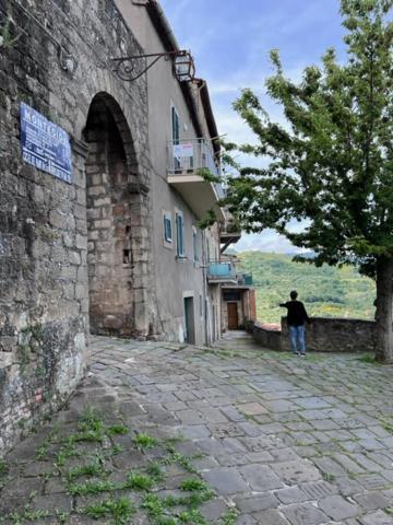 Cantina Nel Castello Montegiovi Exterior foto